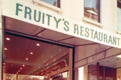 Fruity's Restaurant View 1; Photo: Richard Champion